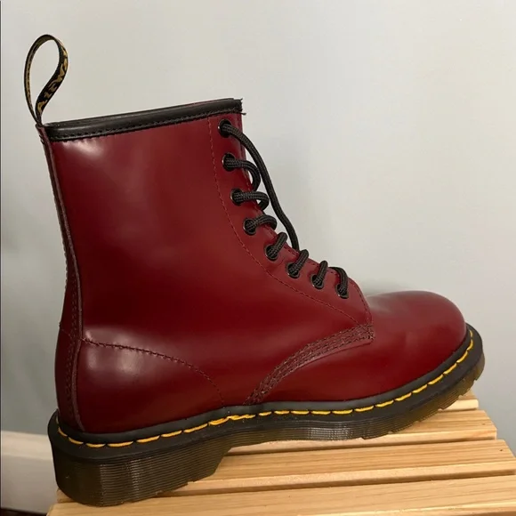 Dr. Martens Cherry Red Smooth Leather 1460 Boot Size US L 7 US M 6 - Picture 10 of 16